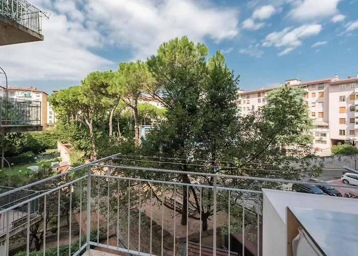 Modern Flat Alberti Arno River Lift&terraces