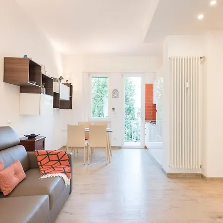 Apartamento Cool Flat Alberti Lift, Terraces, Free Parking Florença